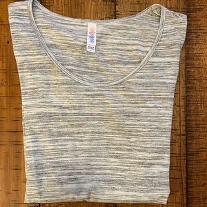 LuLaRoe Classic T size Small